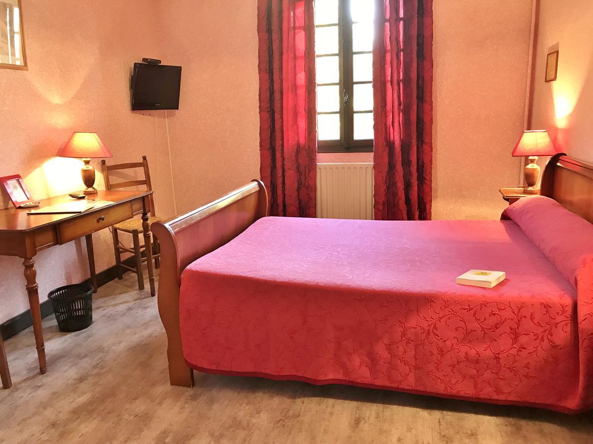 Hotel Manoir Henri IV à Bessines-sur-Gartempe Extérieur photo