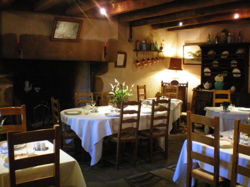 Hotel Manoir Henri IV à Bessines-sur-Gartempe Extérieur photo
